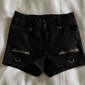 3 for 15$! Hot Topic Black High Waist Punk Booty Shorts with Zippers & loops.